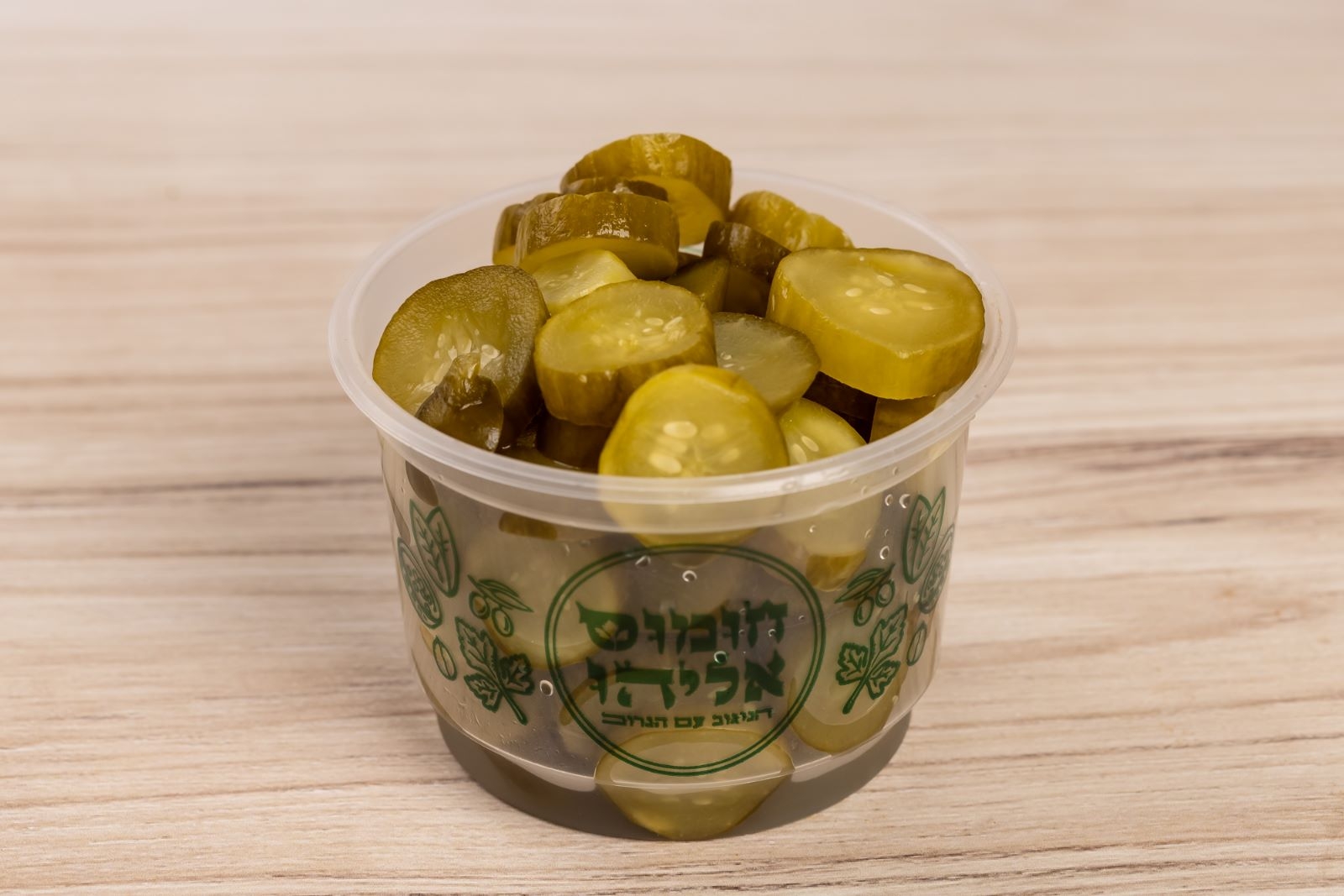 מלפפונים חמוצים במשקל - Pickles